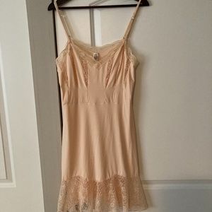 Brand New Anthropologie Pinkerton Slip